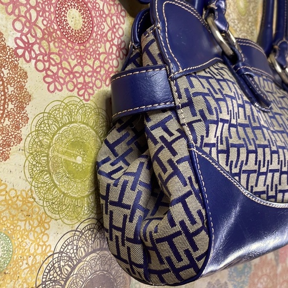 Vintage Tommy Hilfiger Pretty Girl - Picture 3 of 8